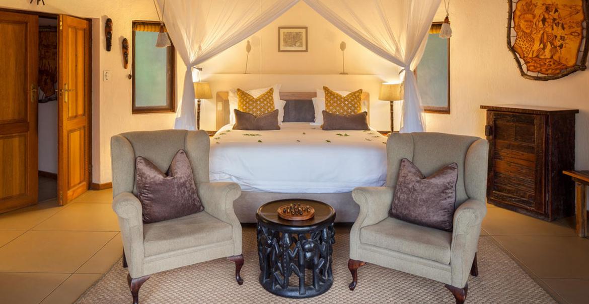 Monwana Lodge, Thornybush, South Africa