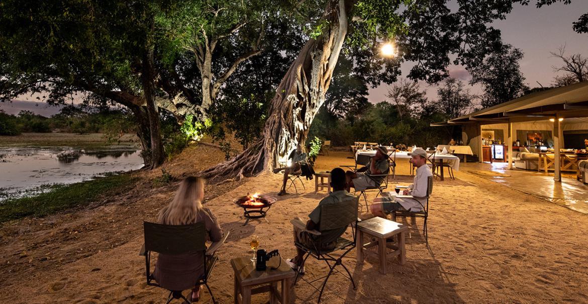 Ingwe Pan, Mana Pools, Zimbabwe