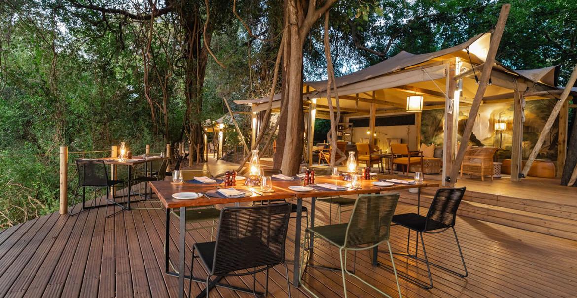 Tsowa Safari Island, Zambezi National Park, Zimbabwe